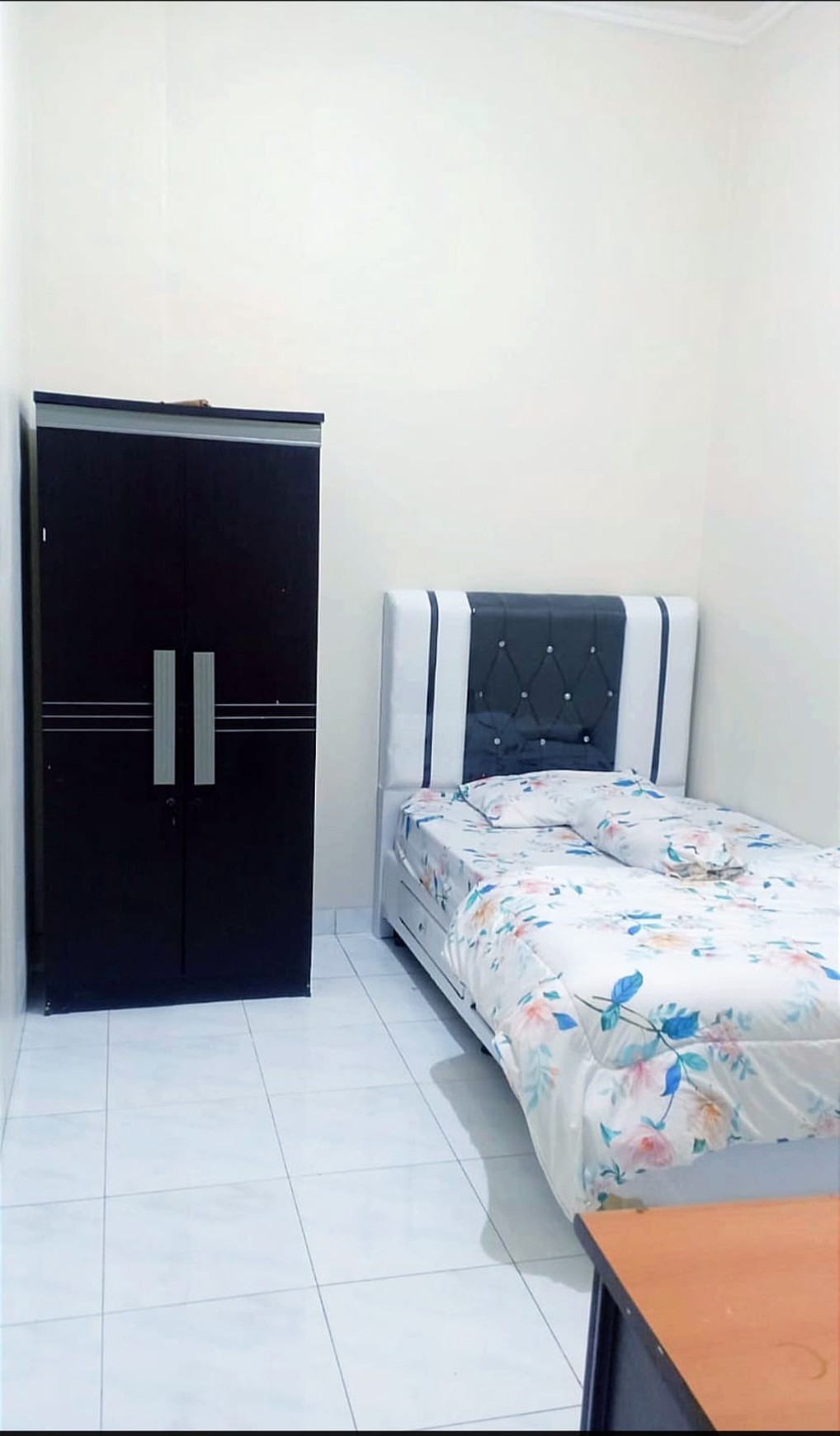 Rumah Kos-Kosan di Grogol Jakarta Barat