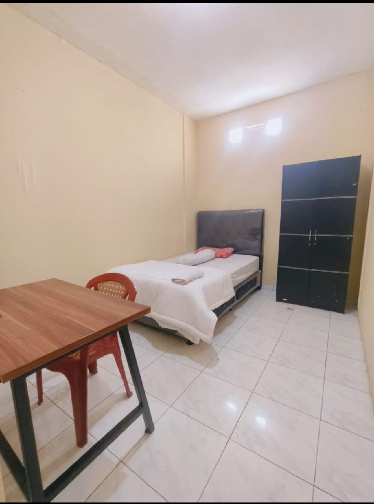 Rumah Kos-Kosan di Grogol Jakarta Barat