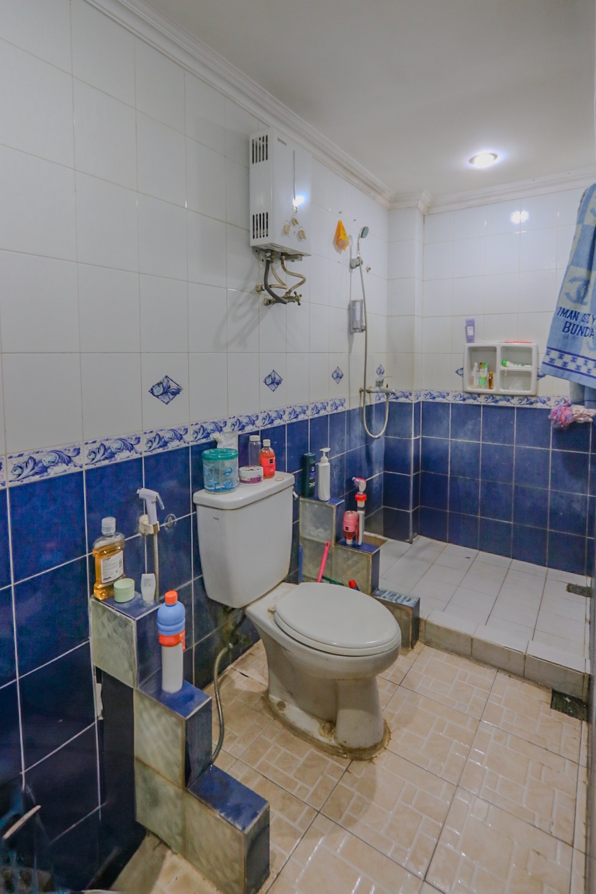 RUMAH KLASIK DI AREA KELAPA GADING KOPYOR
