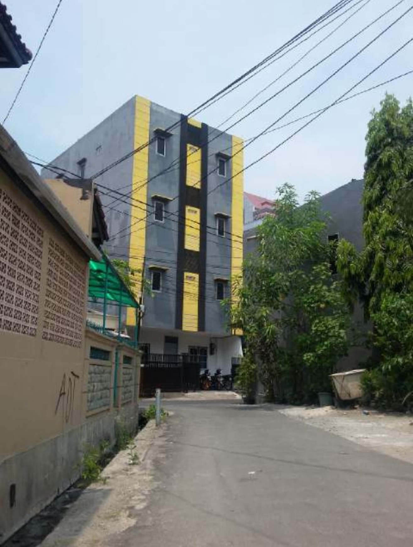 Rumah Kost di Tanjung Duren Utara - Grogol 