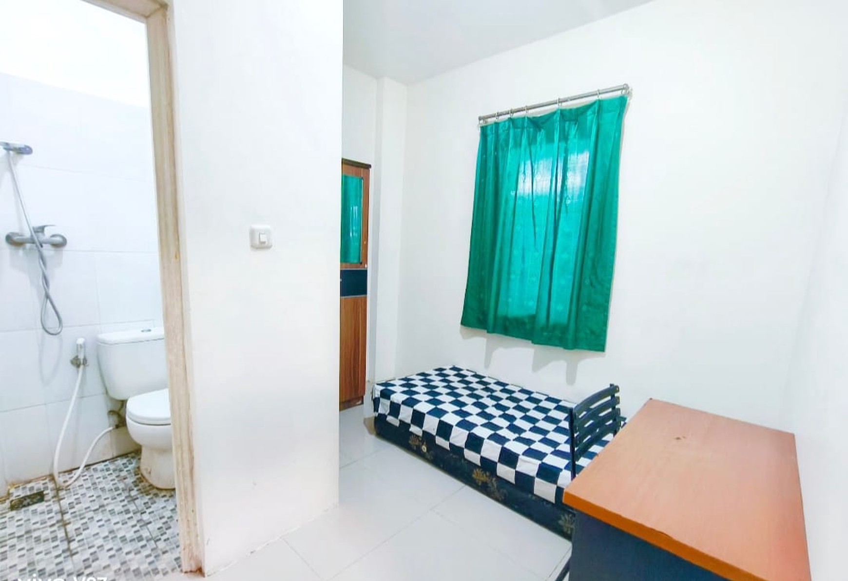 Rumah Kost di Tomang Jakbar