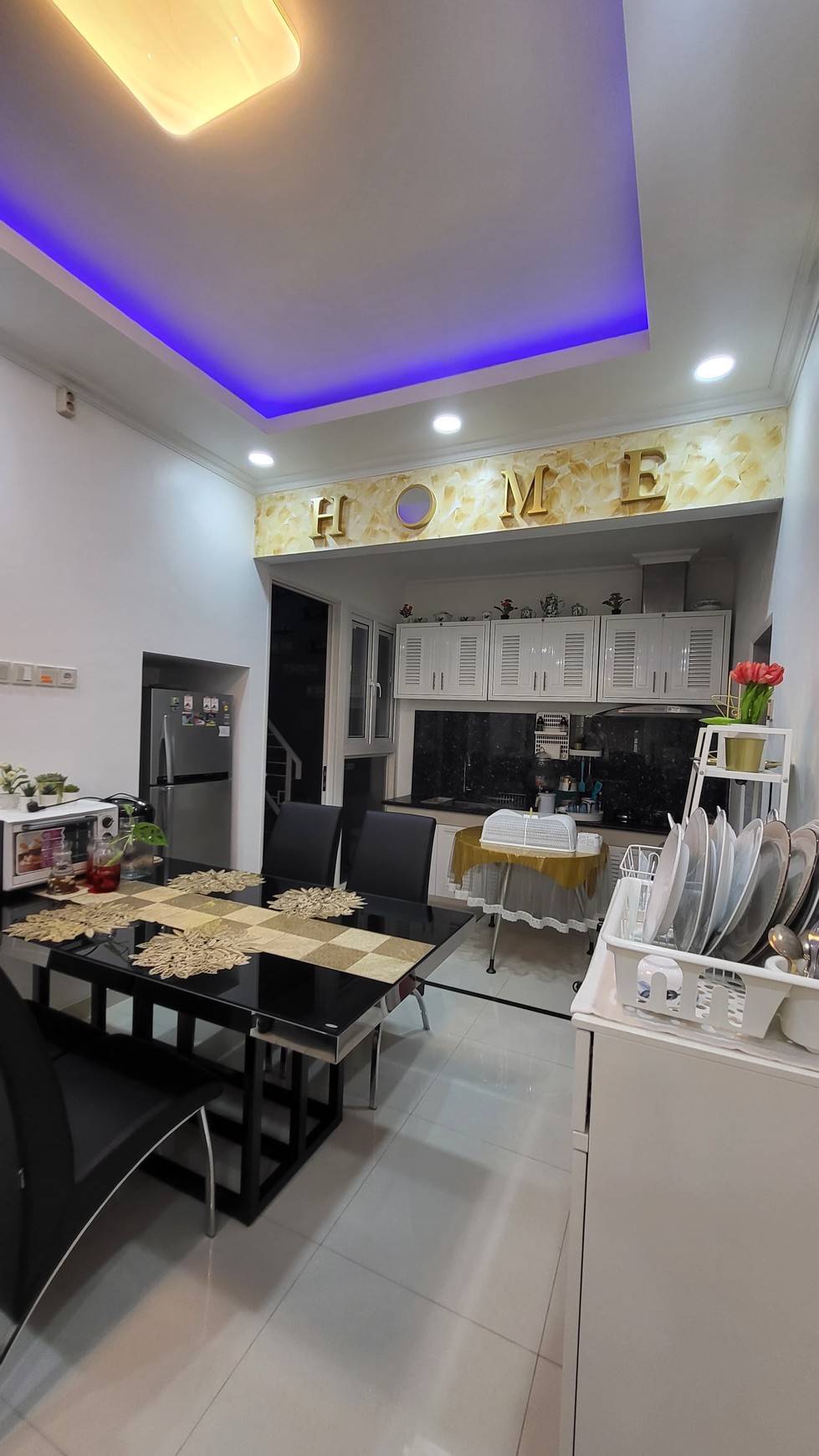 Rumah Full Renovasi Siap Huni di Serpong Park Dekat Tol