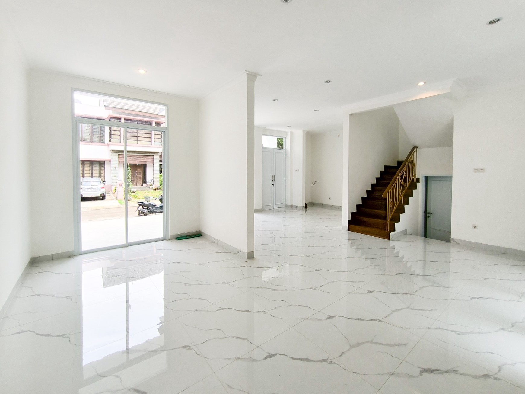 Rumah Band New,dalam cluster di Bintaro Jaya 7