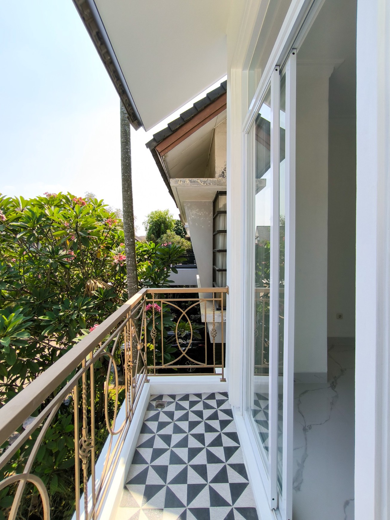 Rumah Band New,dalam cluster di Bintaro Jaya 7