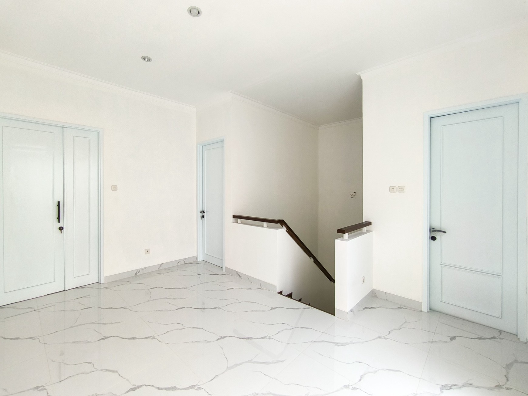 Rumah Band New,dalam cluster di Bintaro Jaya 7