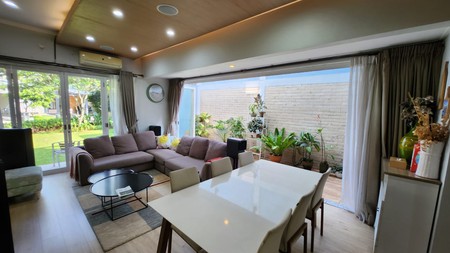 Rumah 2 lantai,listrik 13200 watt di Bintaro Jaya 7