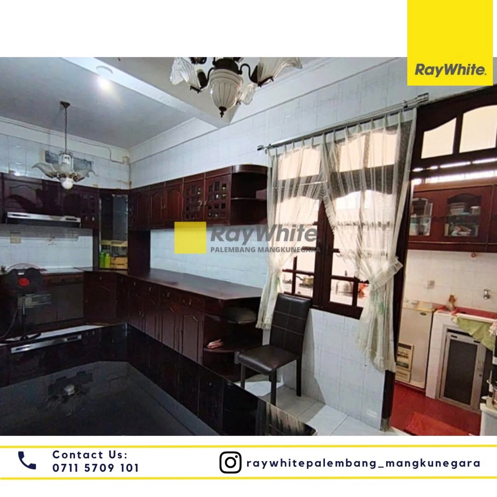 Rumah dijual cepat di tengah kota