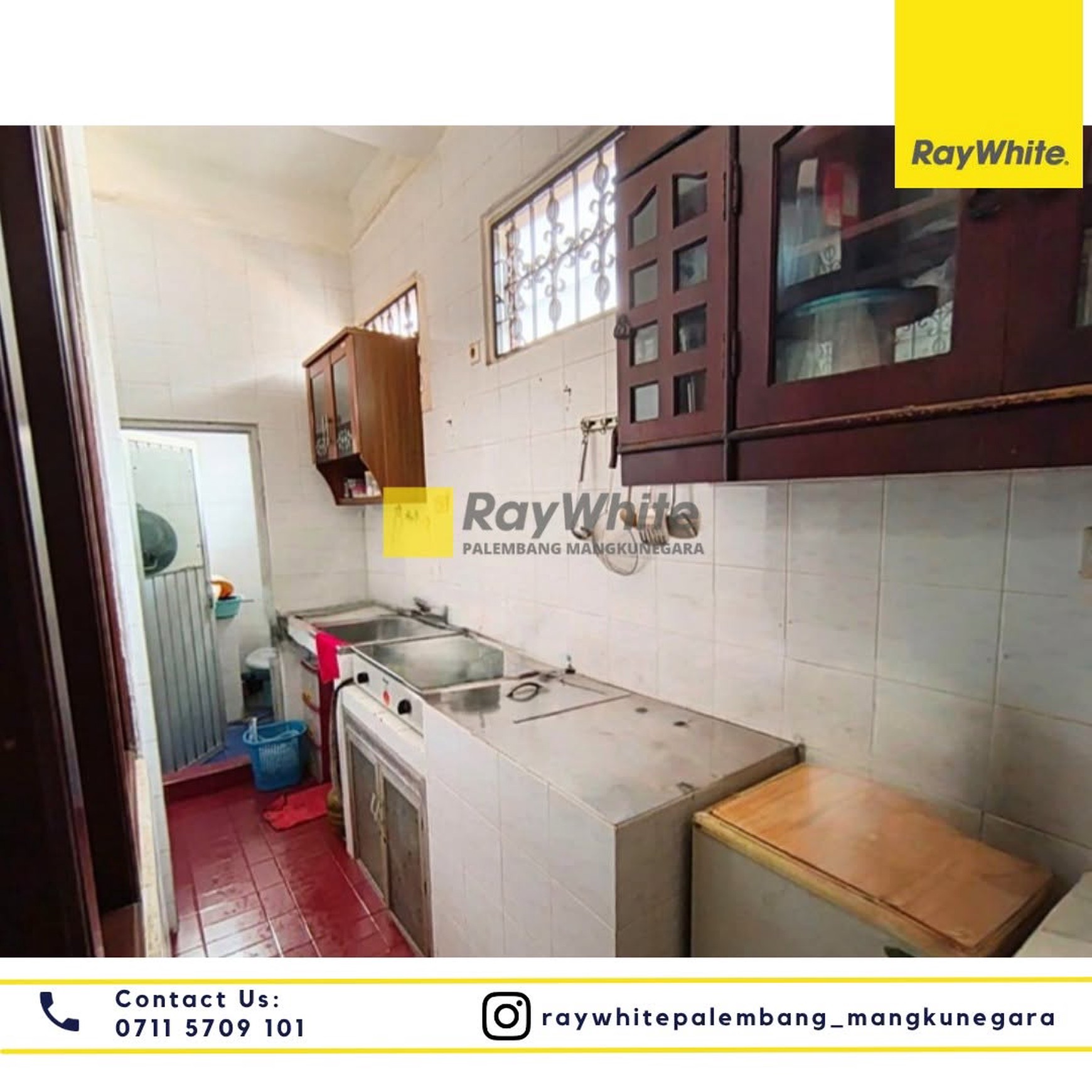 Rumah dijual cepat di tengah kota