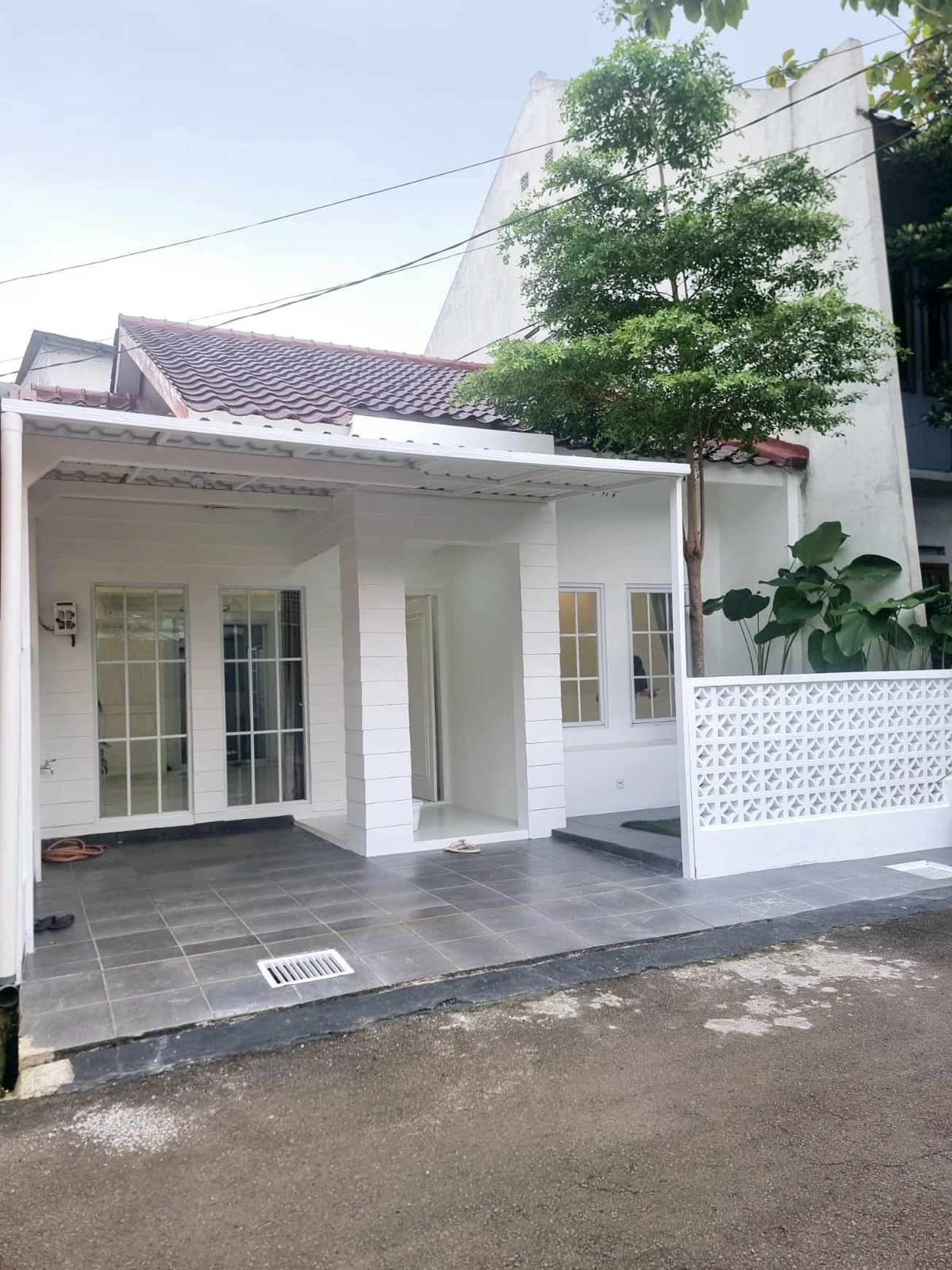 Rumah Cantik Di Pamulang Siap Huni Sudah SHM KT 3 KM 2