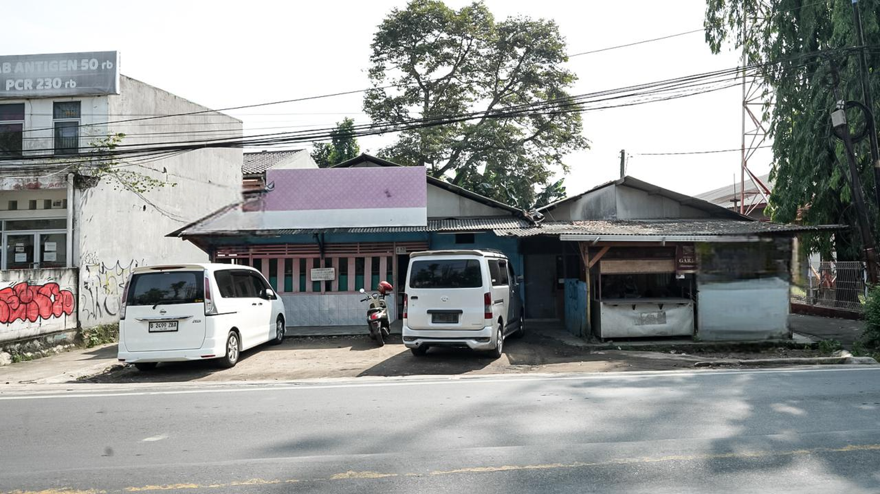 Di jual tanah strategis di pinggir jln Raya Sawangan Depok