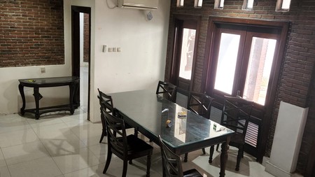 Di Jual Rumah Luas di Bintaro Siap Huni KM 5 KT 4 @Sektor 9