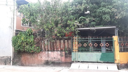 Rumah Luas 3 Lantai Nempel Kampus Trisakti & Gate Tol Area Bintaro