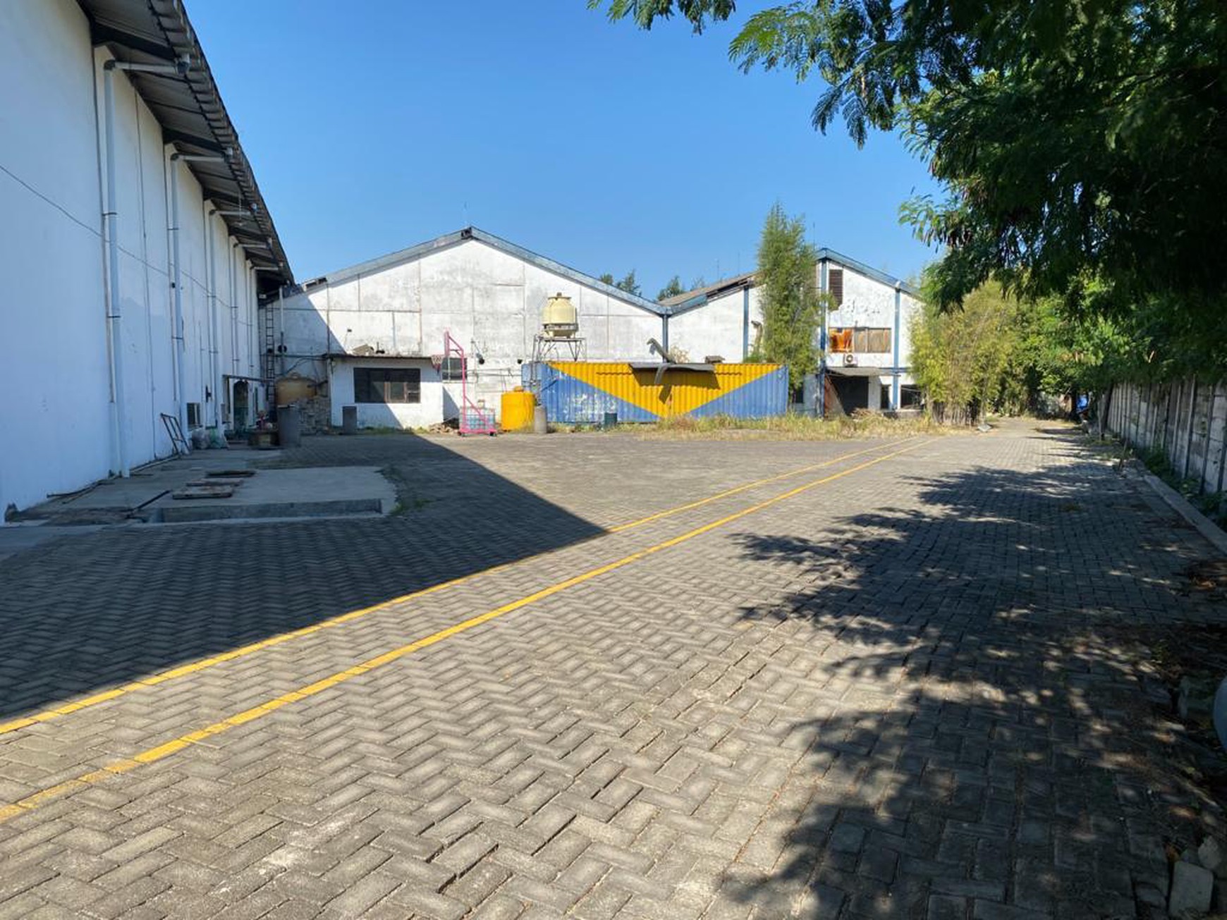 Dijual Pabrik Gudang Jl. Majen Sungkono Gresik