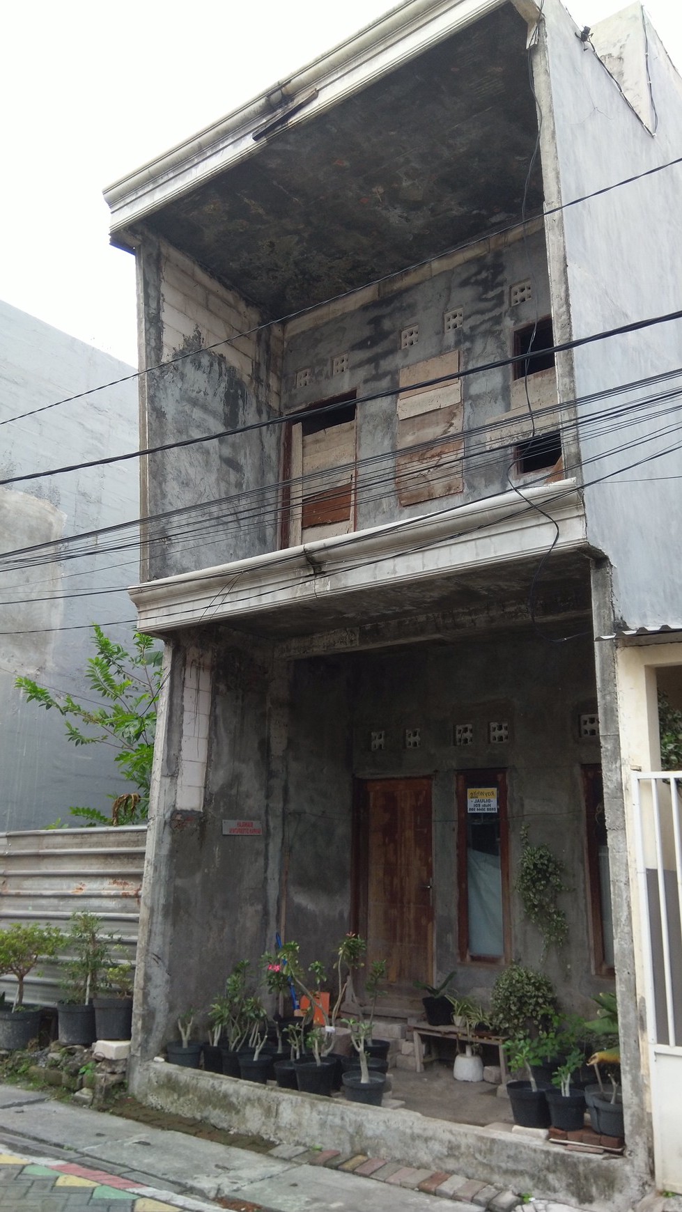 Rumah Hitung Tanah Area Cipete