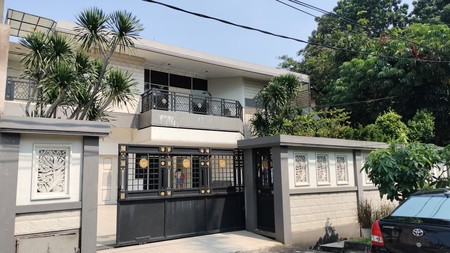 Rumah 2 lantai Bagus , Mewah , Aman dan siap huni di Sunter Permai 