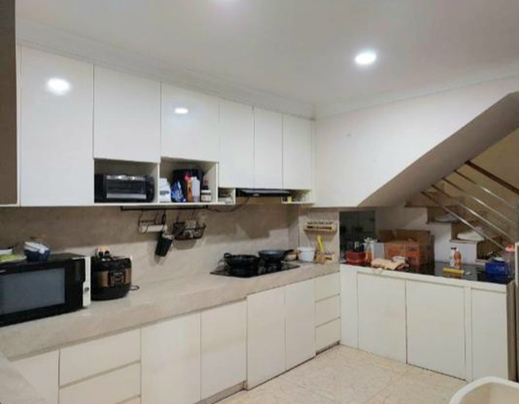 Rumah Baru Renovasi Jl Batu Ceper, Pasar Baru