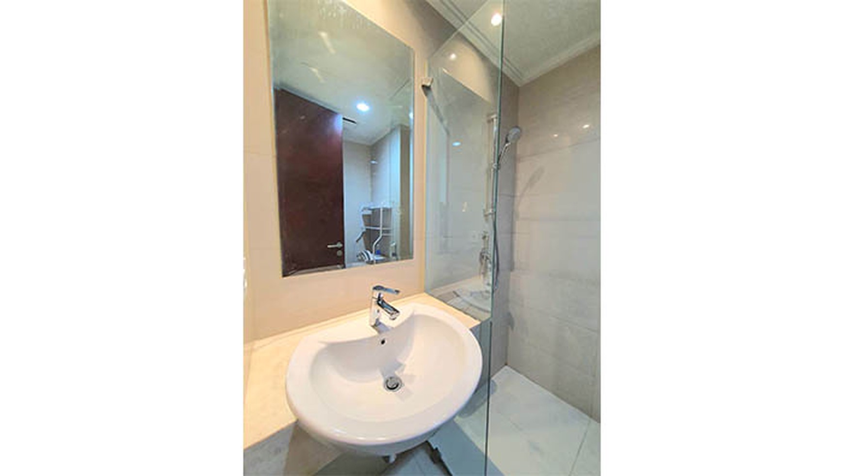 Apartemen Green Sedayu, Taman Palem