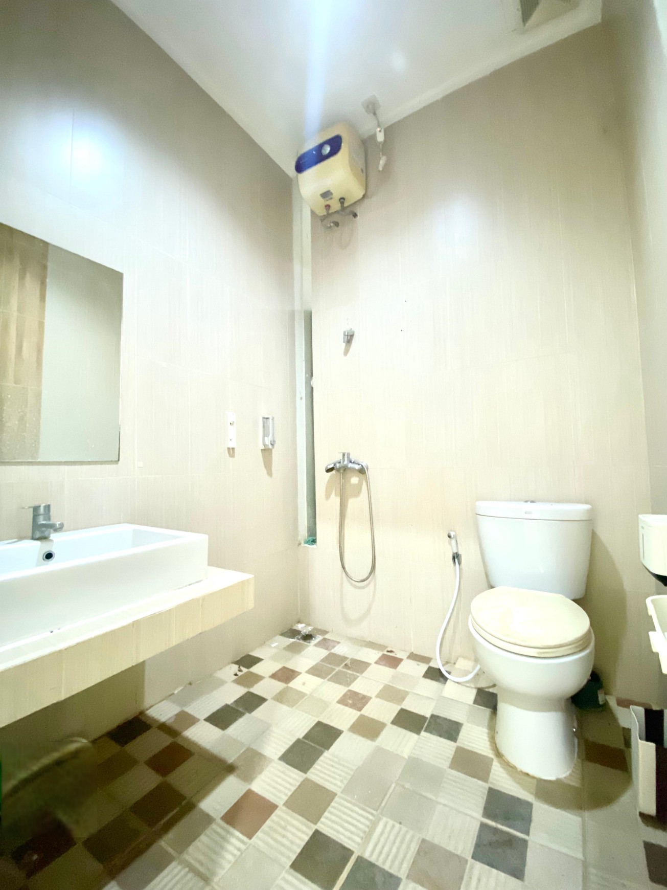 Hunian Eksklusif dengan Kolam Renang Pribadi di Discovery Bintaro 