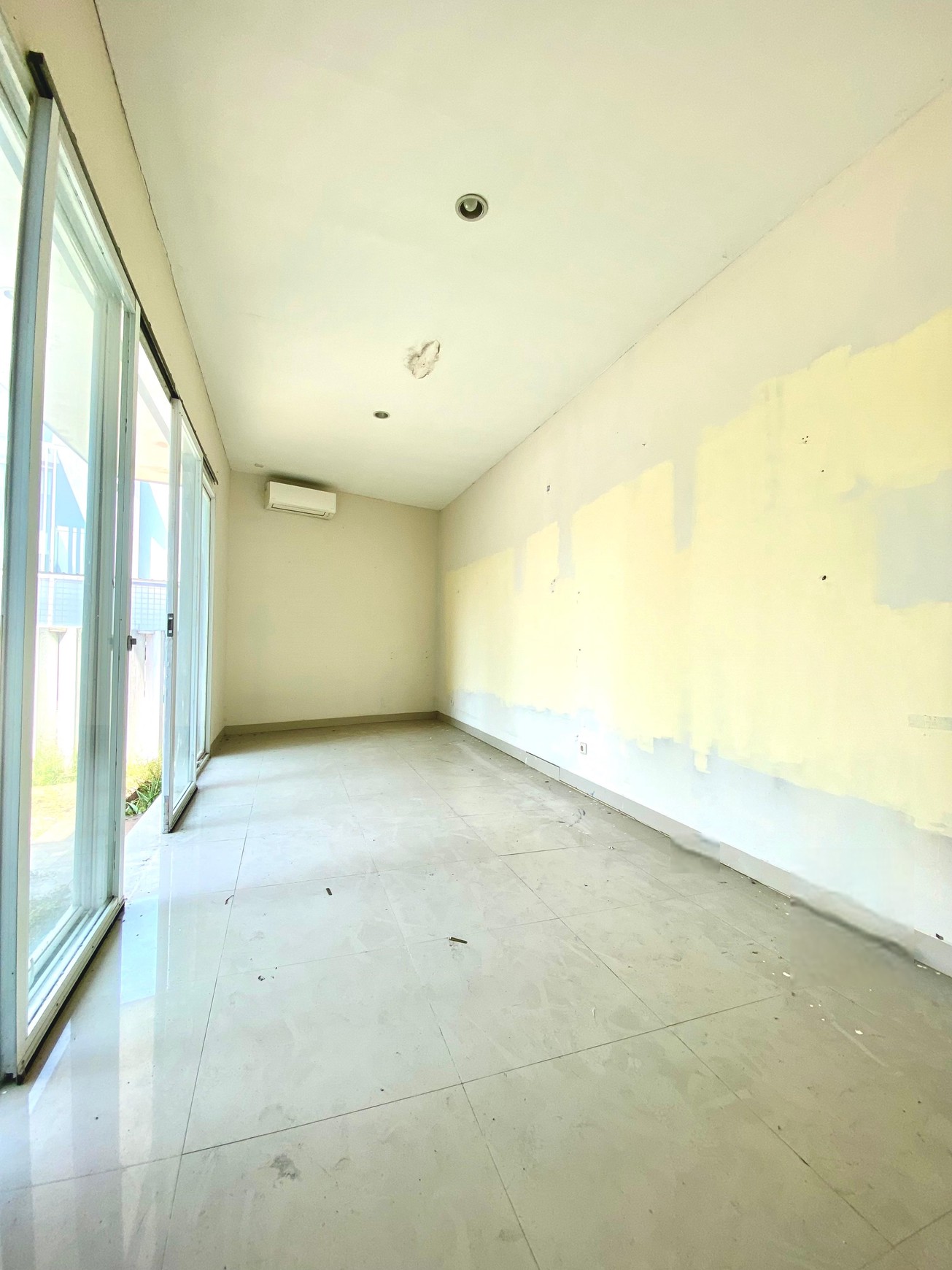 Hunian Eksklusif dengan Kolam Renang Pribadi di Discovery Bintaro 