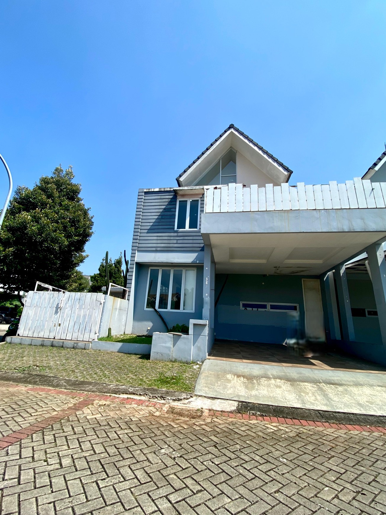 Hunian Eksklusif dengan Kolam Renang Pribadi di Discovery Bintaro 