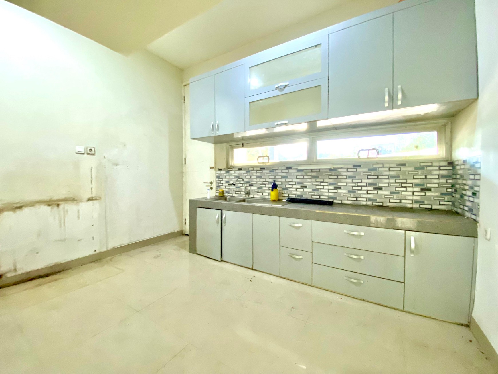 Hunian Eksklusif dengan Kolam Renang Pribadi di Discovery Bintaro 