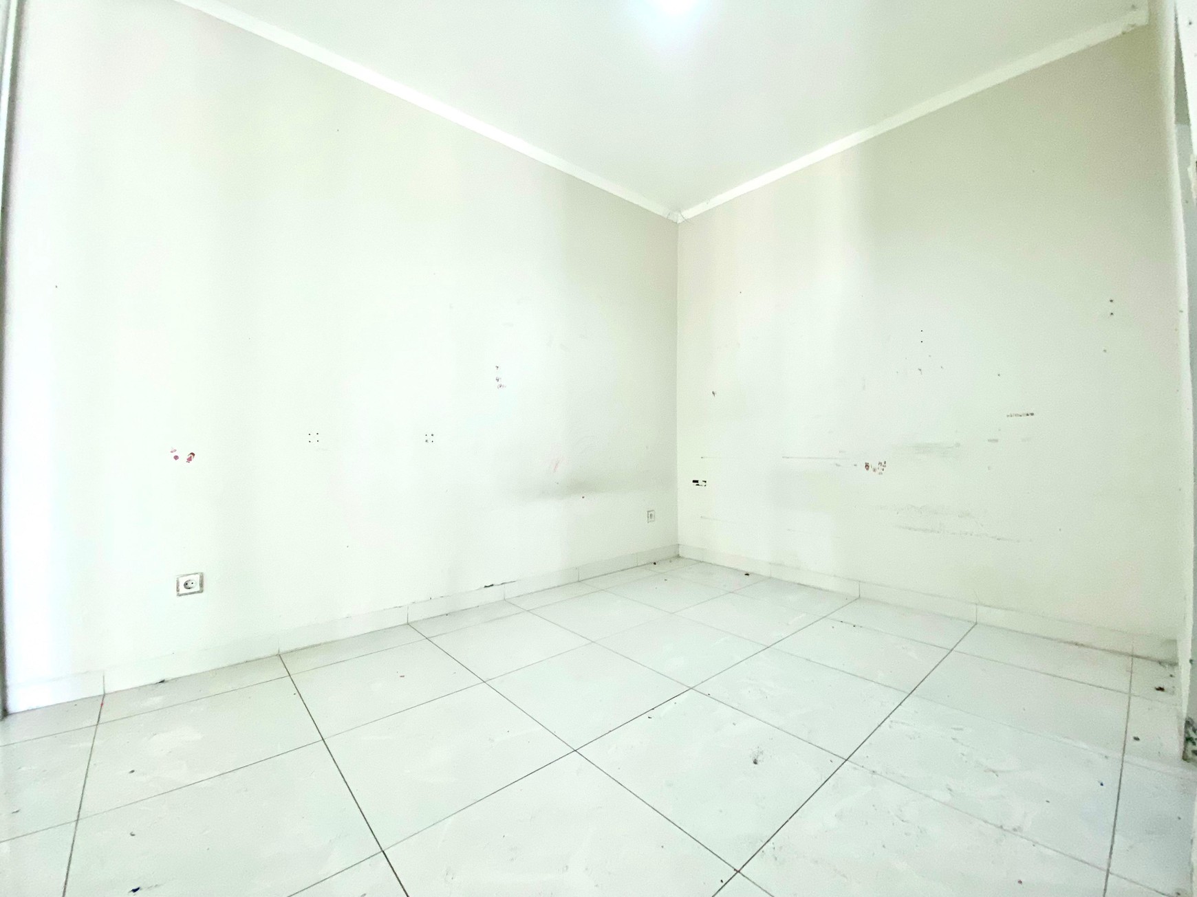 Hunian Eksklusif dengan Kolam Renang Pribadi di Discovery Bintaro 