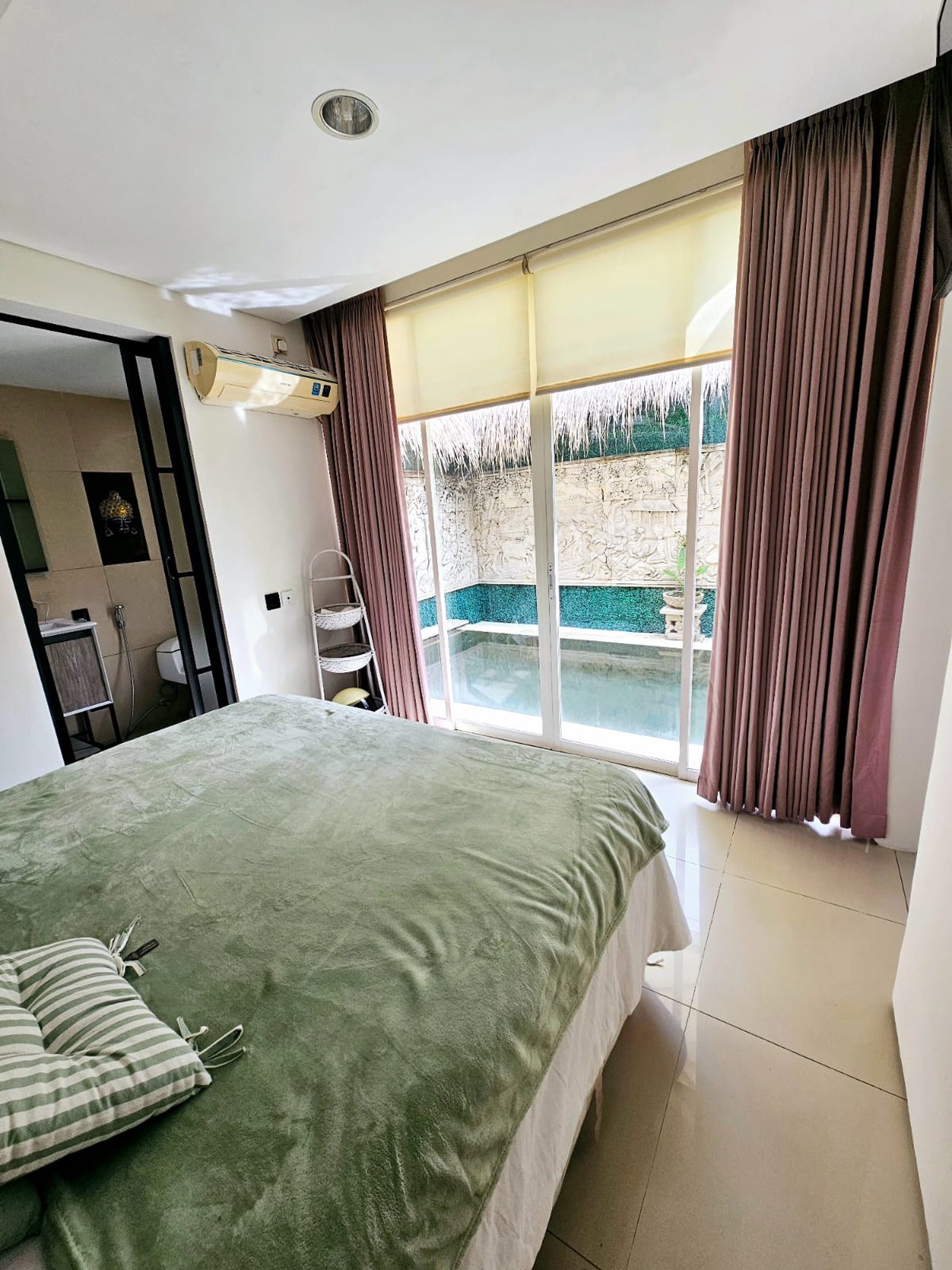 Prime Location Villa For Sale in Semer, Kerobokan
