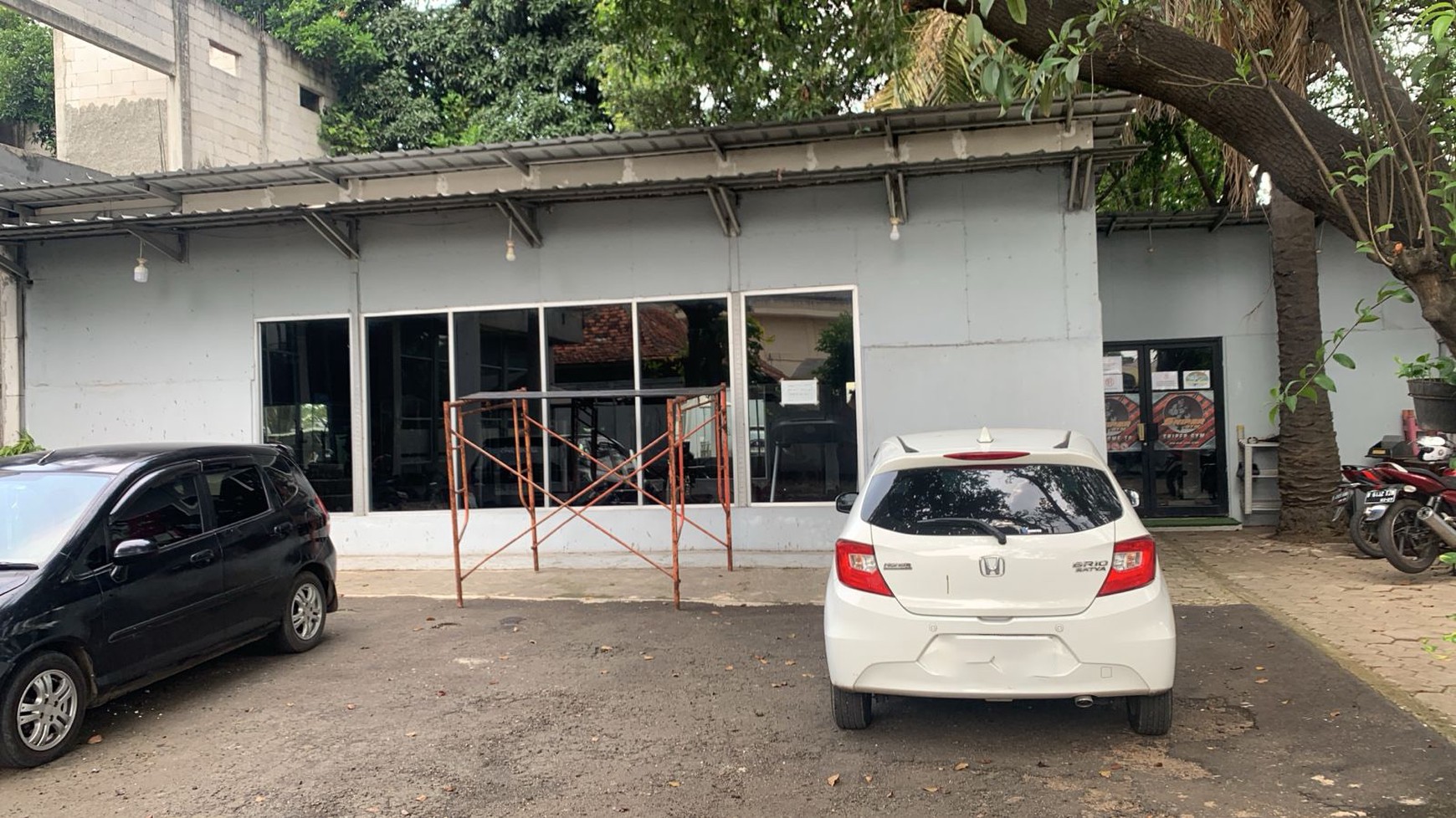 Kavling Murah Lokasi Strategis ada Bangunan di Dalamnya @Jati Asih, Bekasi