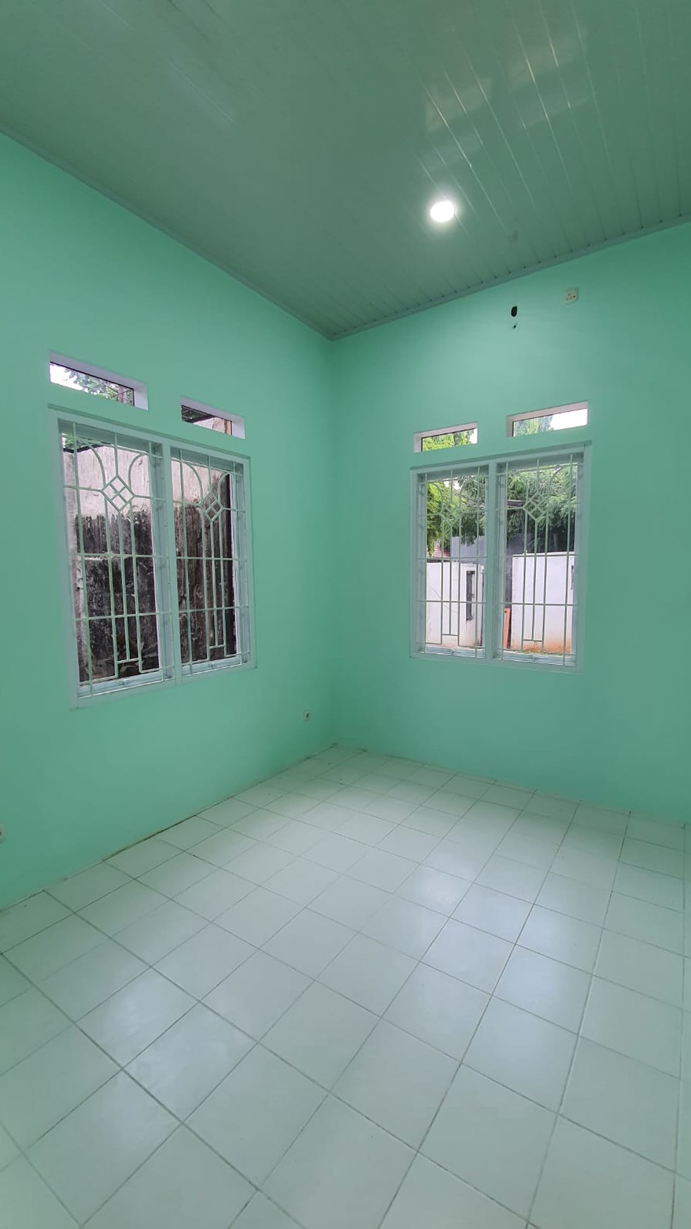 For Sale Rumah Asri Nyaman Bintaro Jakarta Selatan Akses Jalan Luas 2 Mobil 