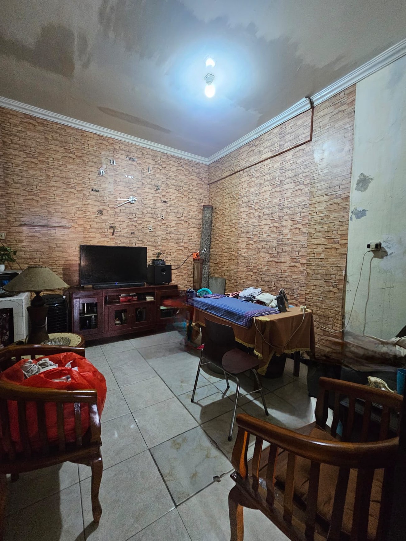 Rumah SHM Siap Huni di Ciputat KM 3 KT 2