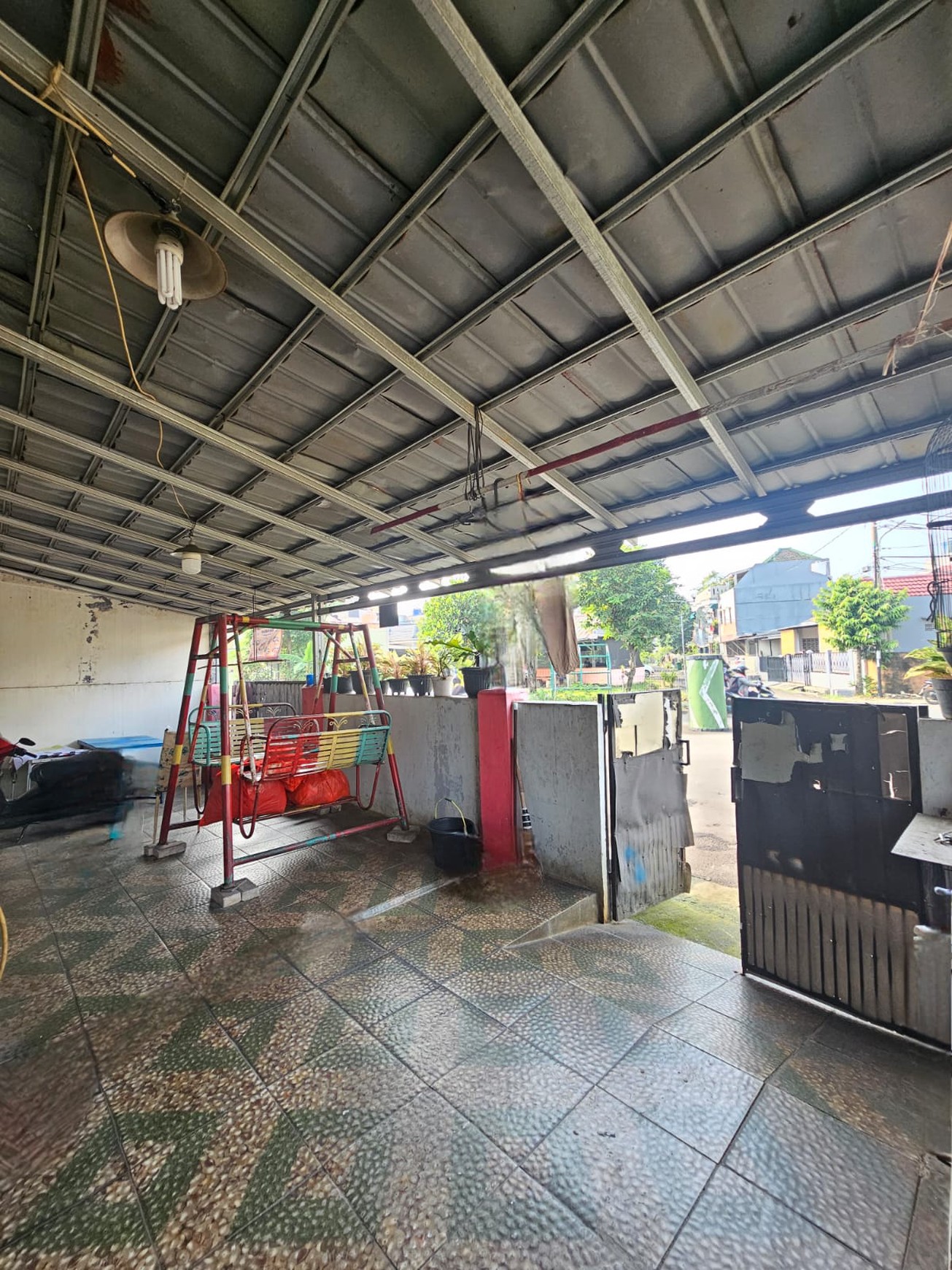 Rumah SHM Siap Huni di Ciputat KM 3 KT 2