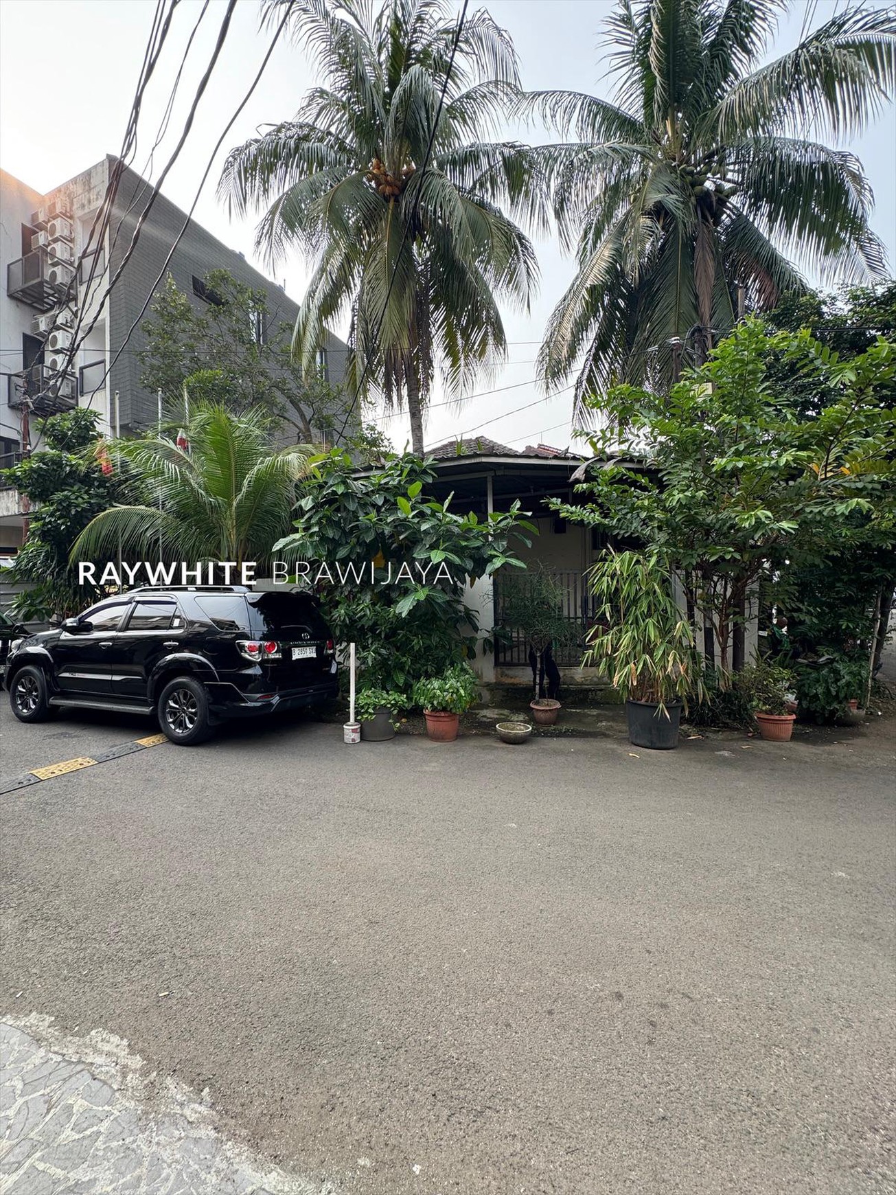 Rumah Lama Hitung Tanah Cocok Untuk Usaha Area Kebayoran Baru