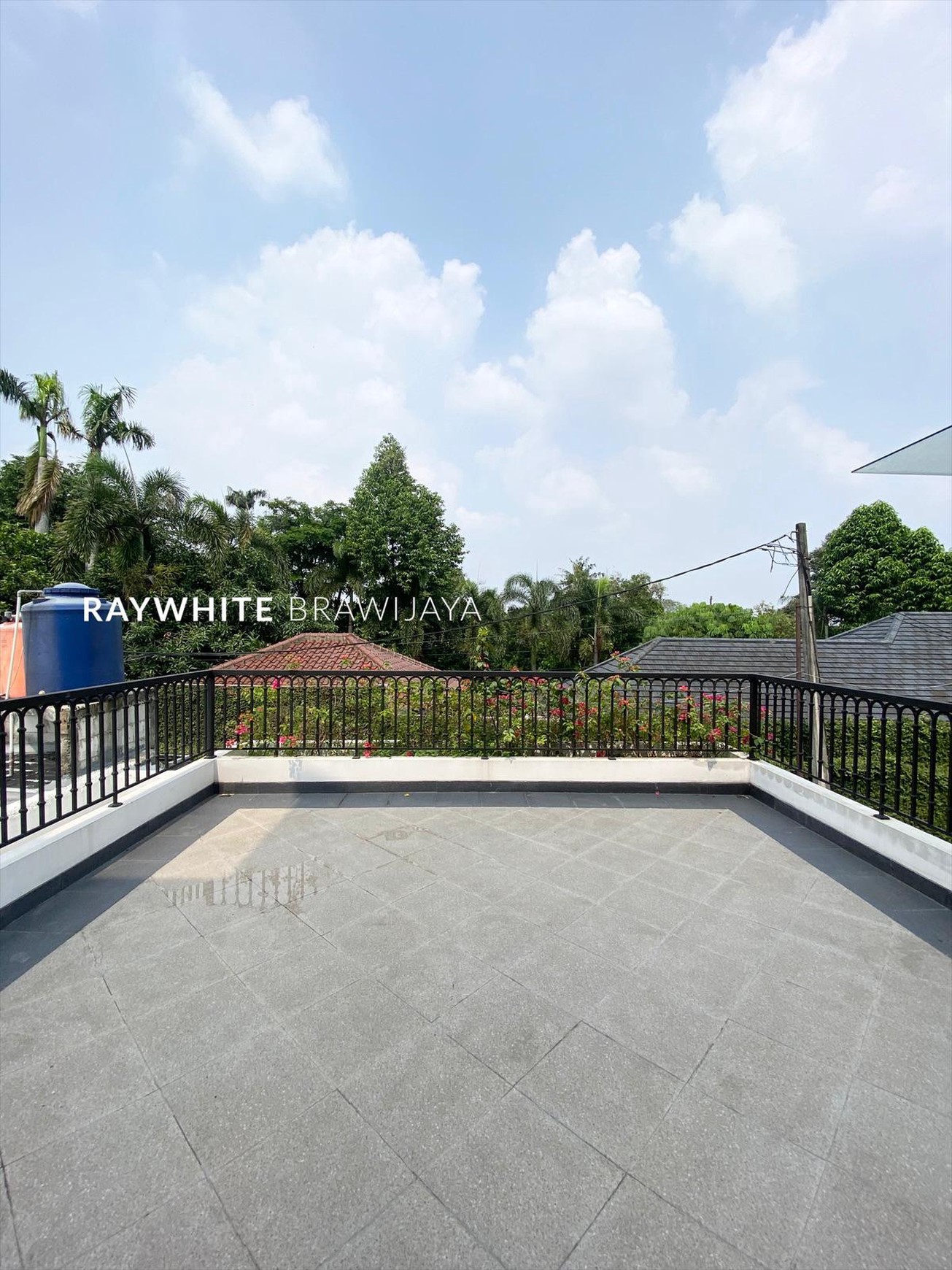 Brand New Modern Minimalist Area Moh Kahfi 1 Jagakarsa