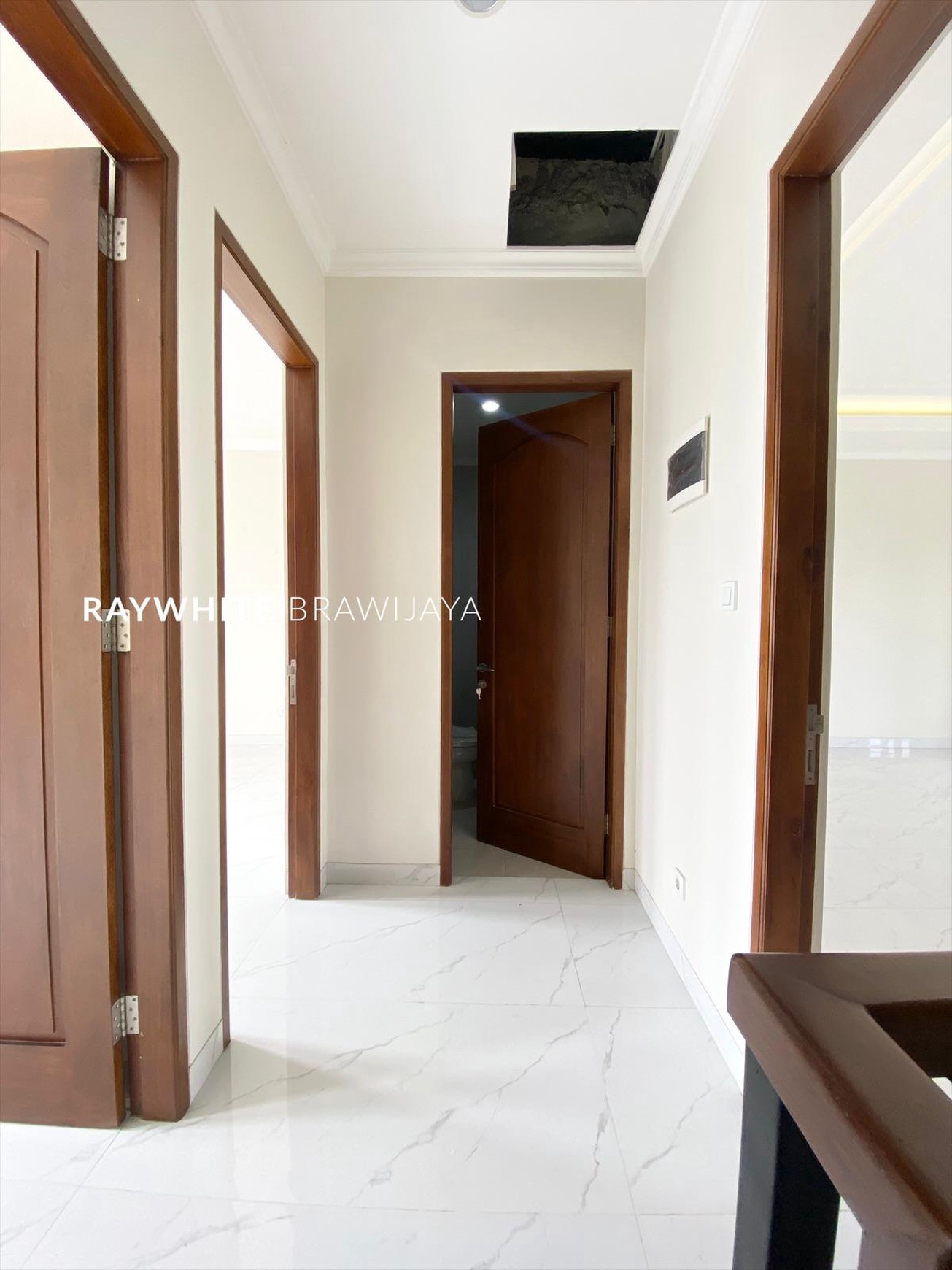 Brand New Modern Minimalist Area Moh Kahfi 1 Jagakarsa