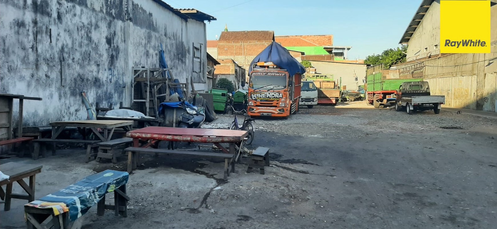 Dijual Gudang SHM di Simorejo Sari Surabaya