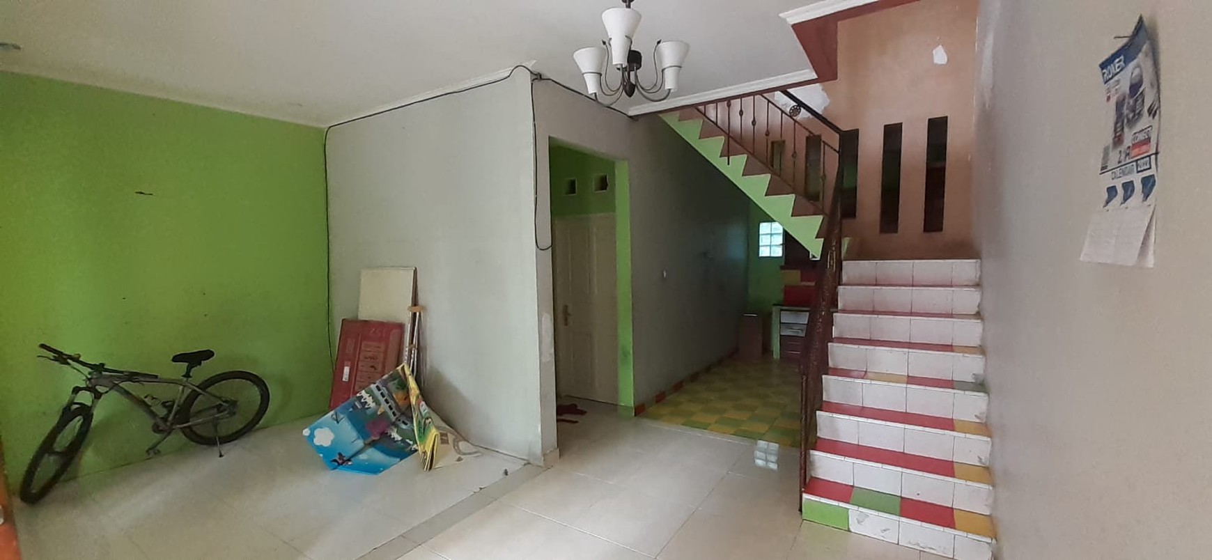Rumah 2 Lantai Siap Huni dengan Hunian Nyaman dan Asri @Sektor 9, Bintaro.
