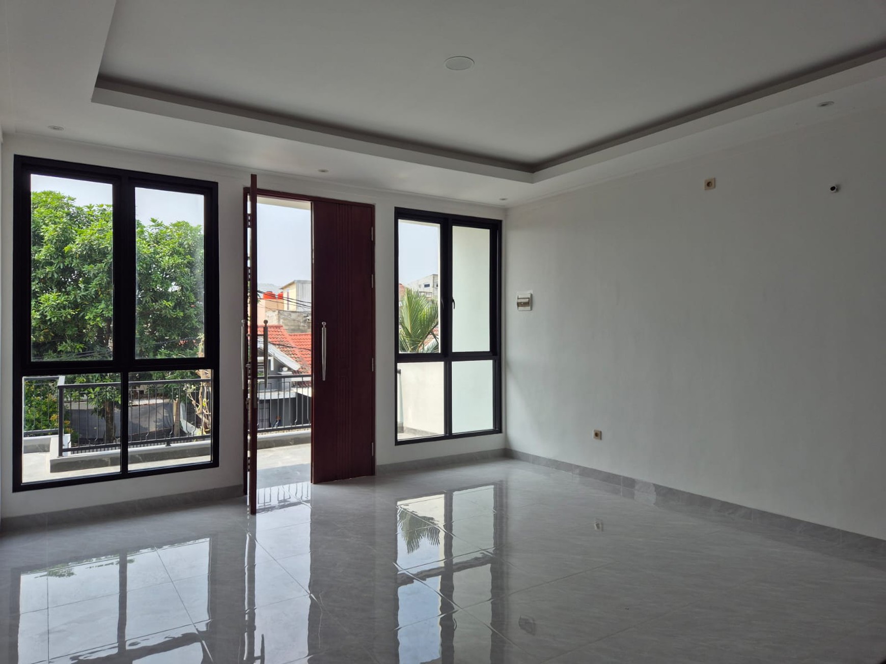 Rumah Brand New Modern design dengan lokasi stategis di Bintaro