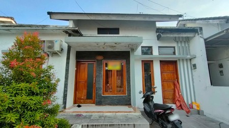 Rumah Dalam Perum Pondok Permai Taman Tirta 1 Lokasi Dekat Kampus UMY Tamantirto Kasihan Bantul