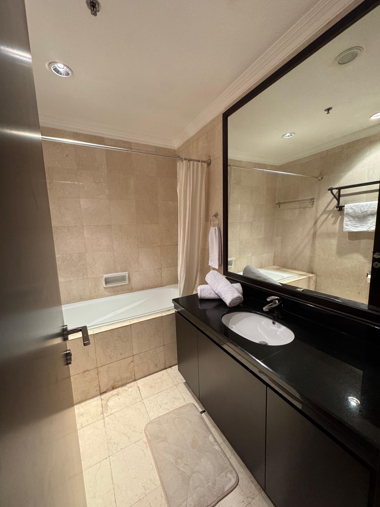 Disewakan Apartement Sudirman Mansion - SCBD - Jakarta Selatan