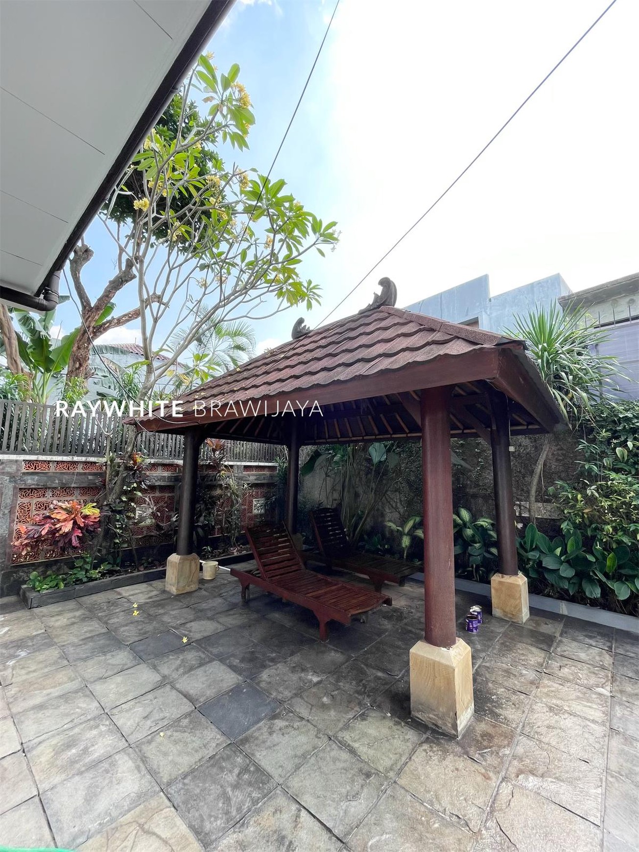 Rumah Siap Huni Lingkungan Tenang Area Kenanga Ampera Cilandak