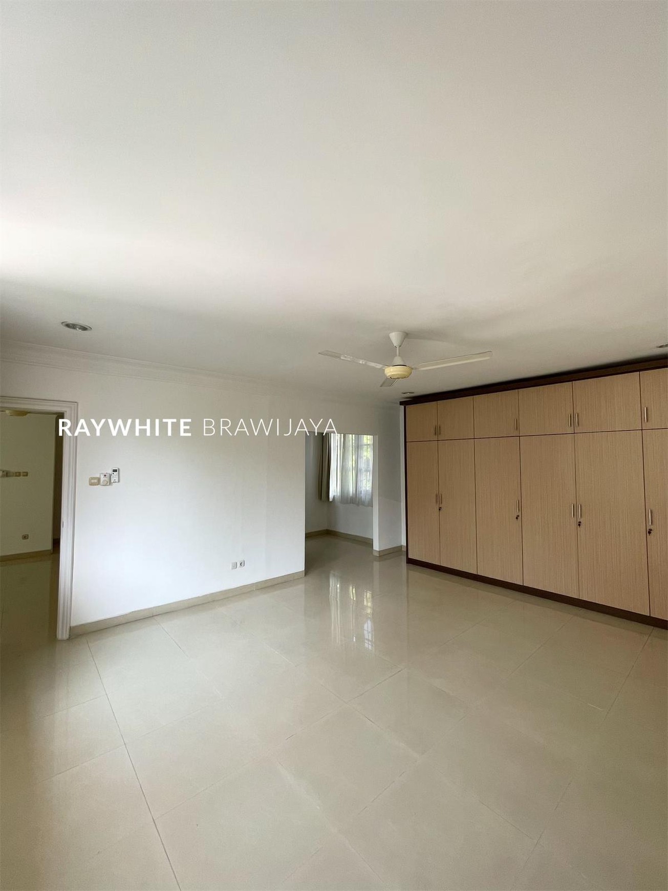 Rumah Siap Huni Lingkungan Tenang Area Kenanga Ampera Cilandak