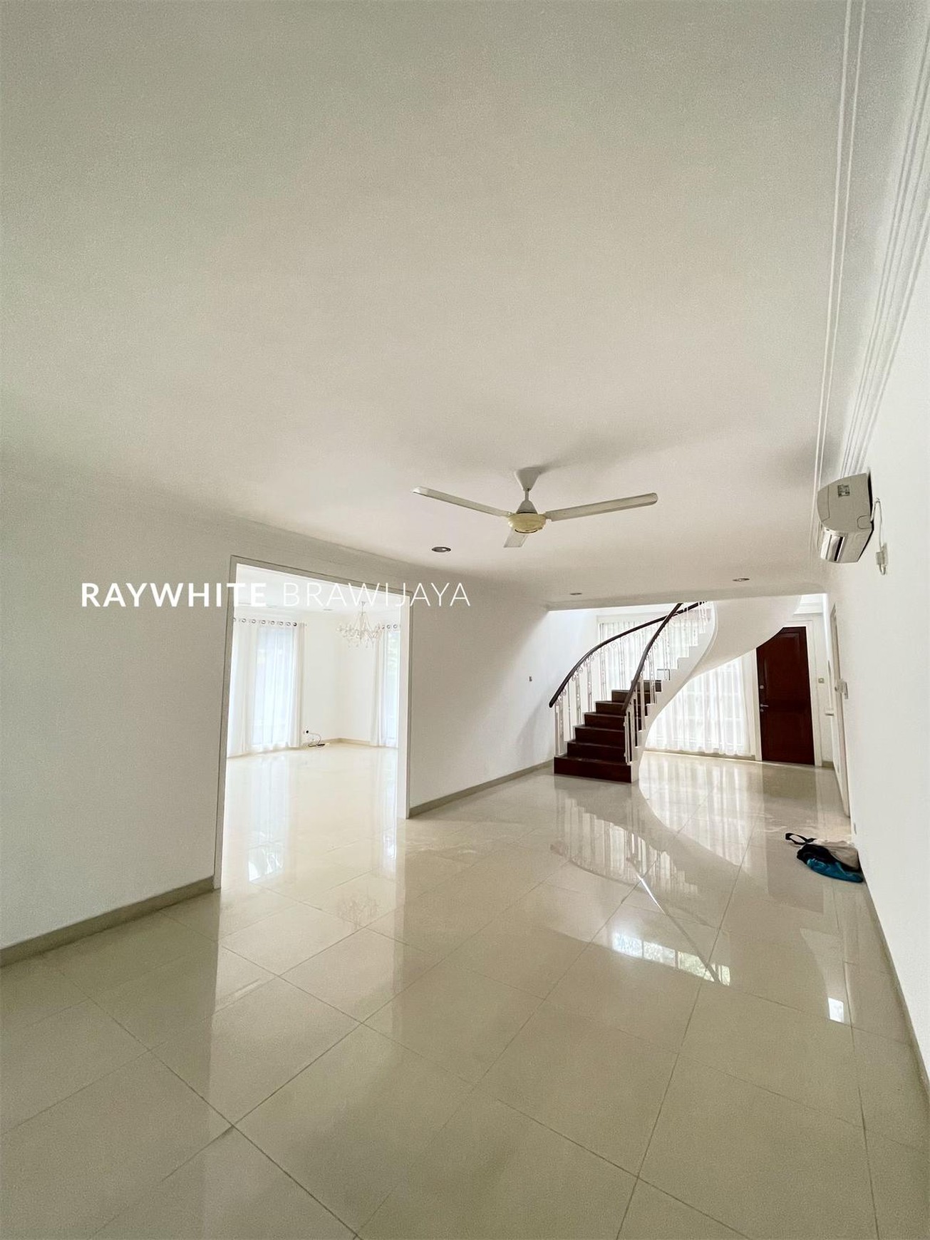 Rumah Siap Huni Lingkungan Tenang Area Kenanga Ampera Cilandak