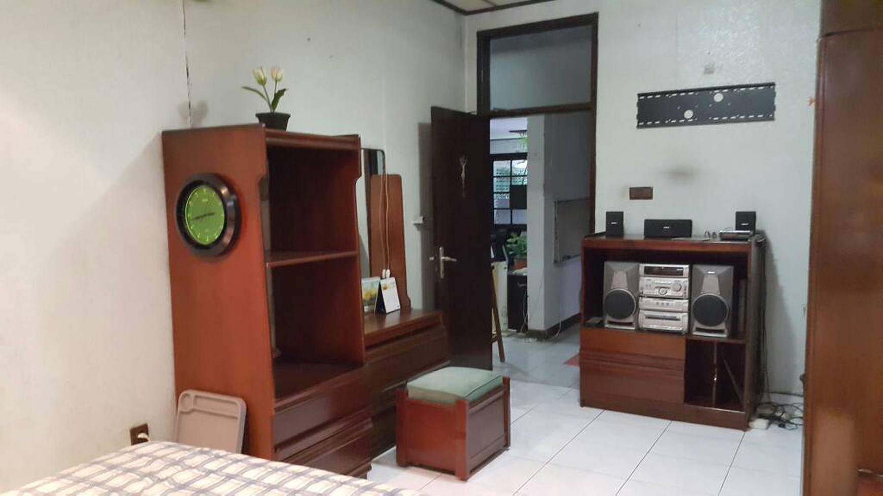 Rumah Kopo Permai Dekat Mainroad Bisa Jadi Ruang Usaha Jalan Lebar