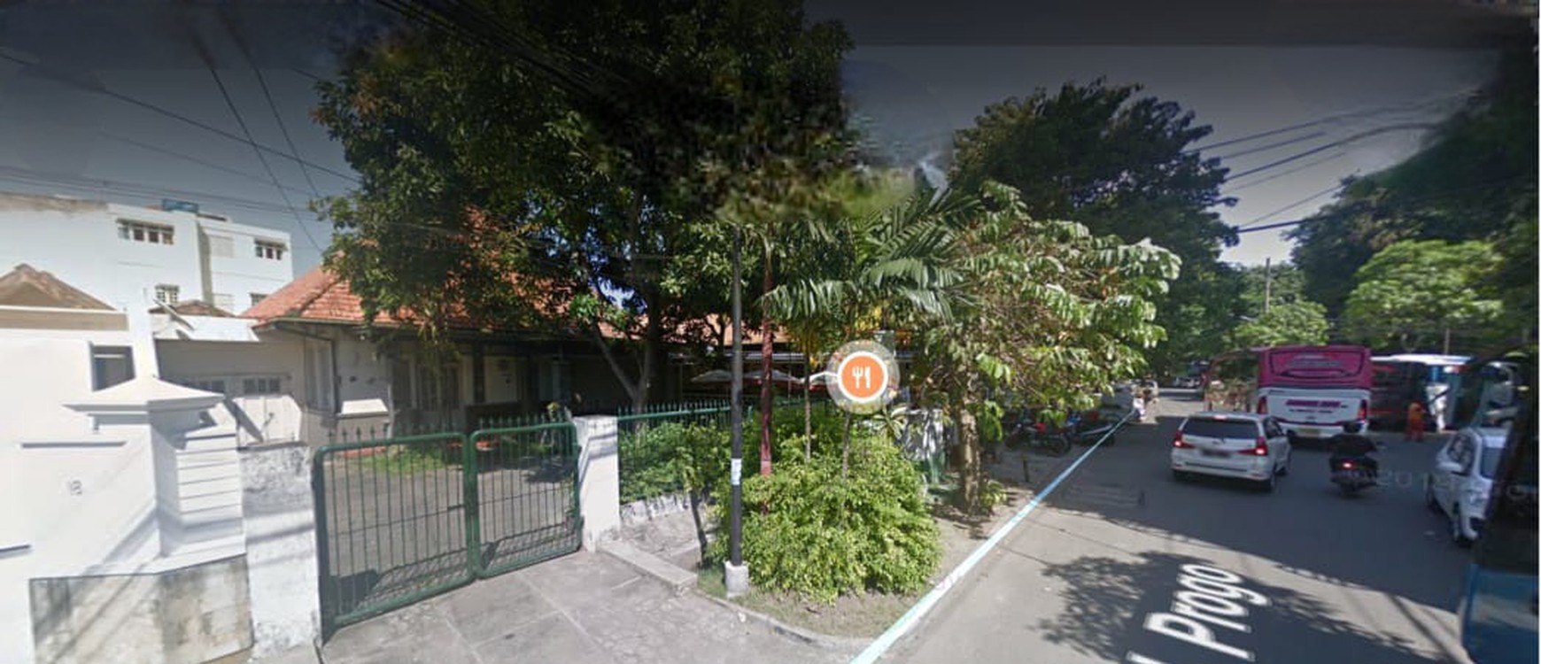 Dijual 827 M2 Rumah Surabaya Pusat Jalan Progo - Wonokromo -dekat Raya Darmo - Taman Bungkul - Cocok Buat Segala Usaha , Kantor, Bank, Cafe, Restaurant