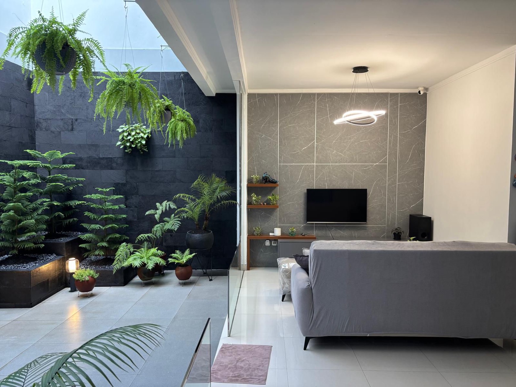 Rumah 2 Lantai Semi Furnished Siap Huni dengan Hunian Nyaman dan Asri @Bintaro Sektor 9.
