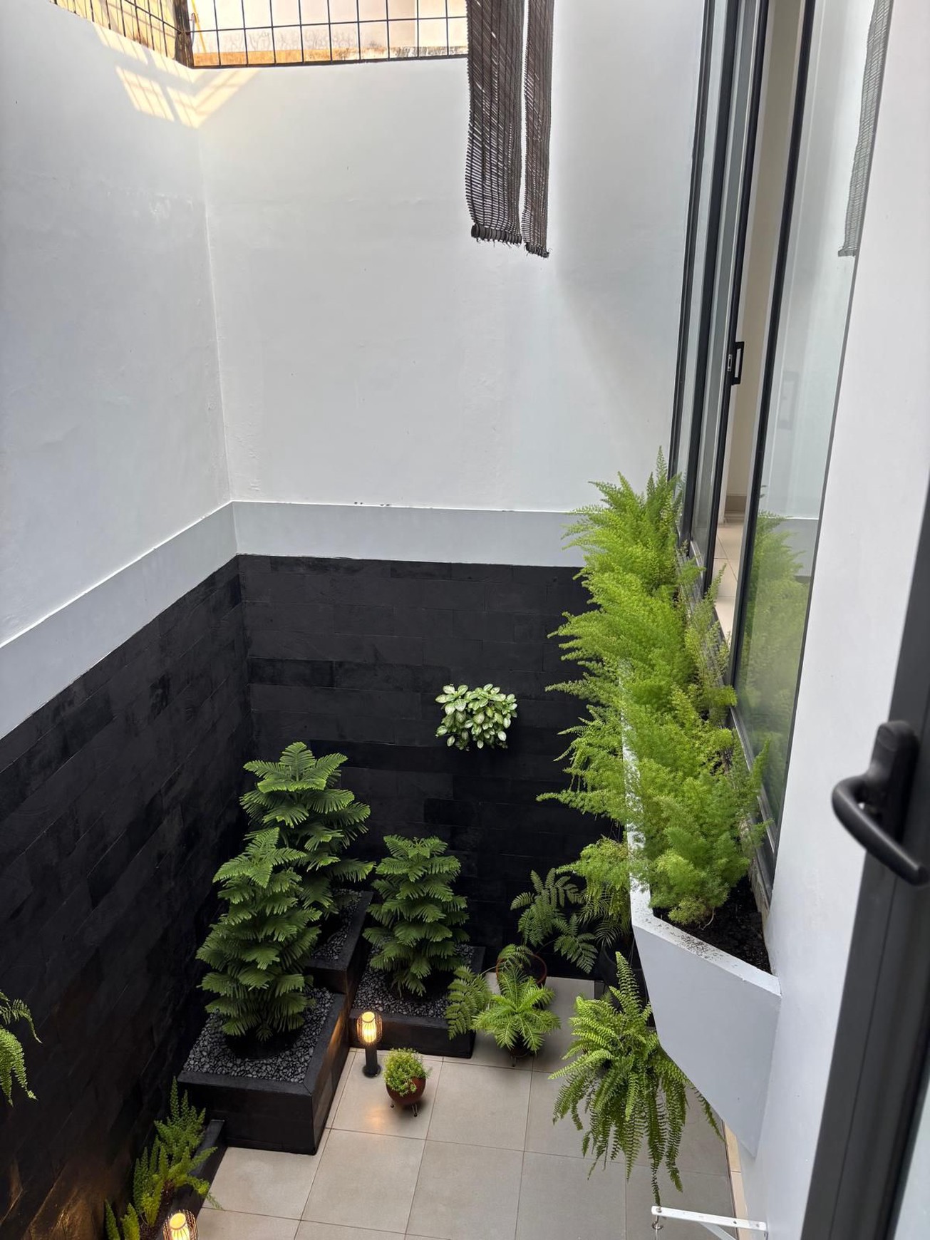 Rumah 2 Lantai Semi Furnished Siap Huni dengan Hunian Nyaman dan Asri @Bintaro Sektor 9.
