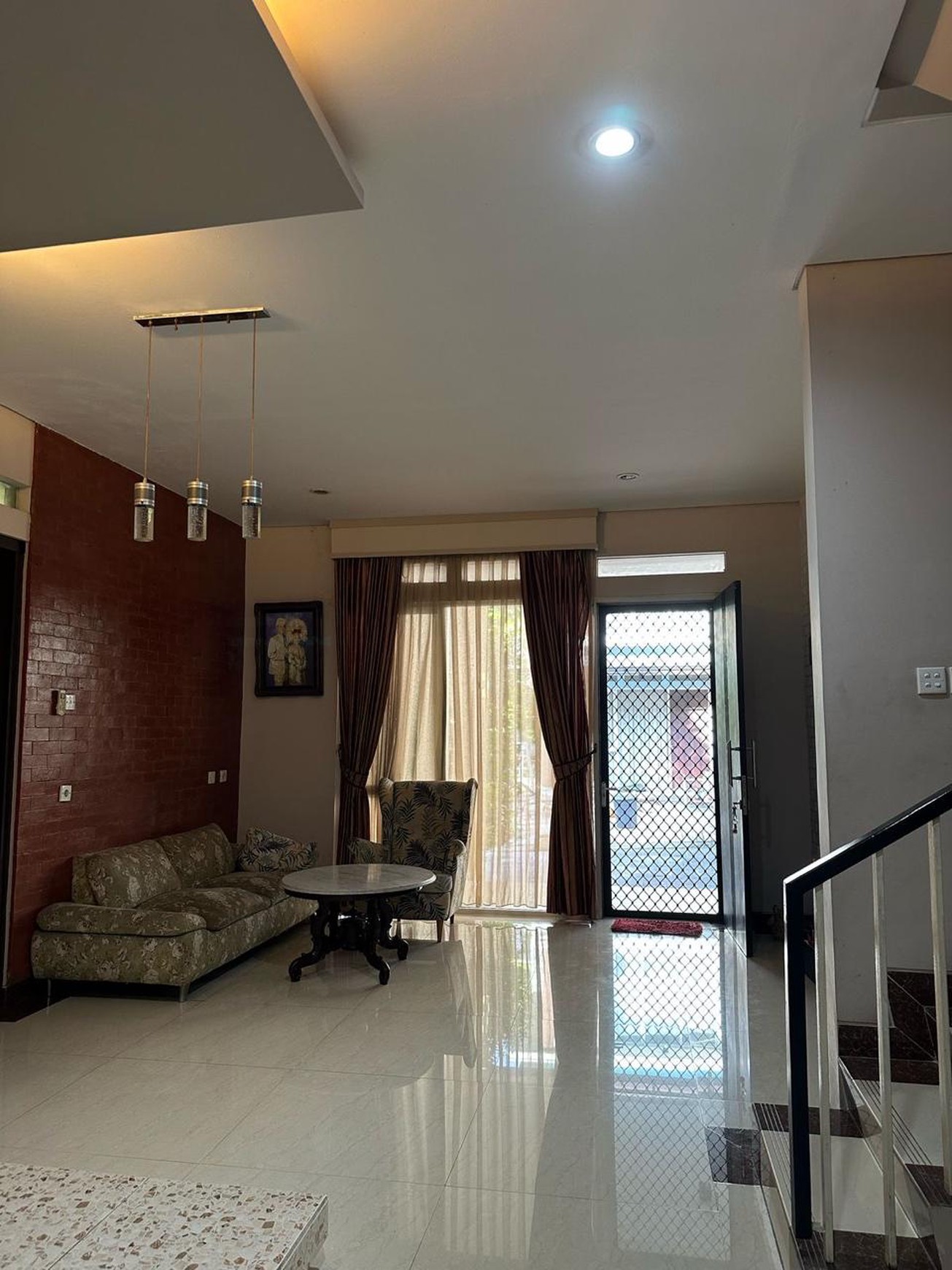 Rumah Bagus Di Bintaro Park Ciputat Timur Tangerang Selatan