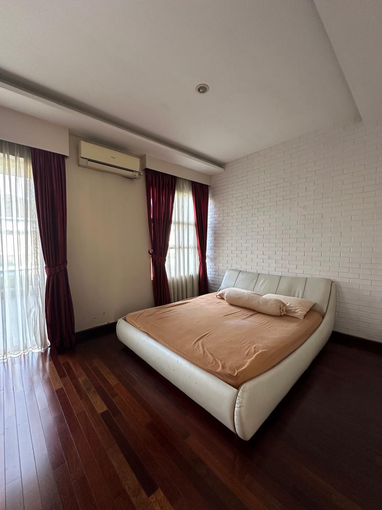 Rumah Bagus Di Bintaro Park Ciputat Timur Tangerang Selatan