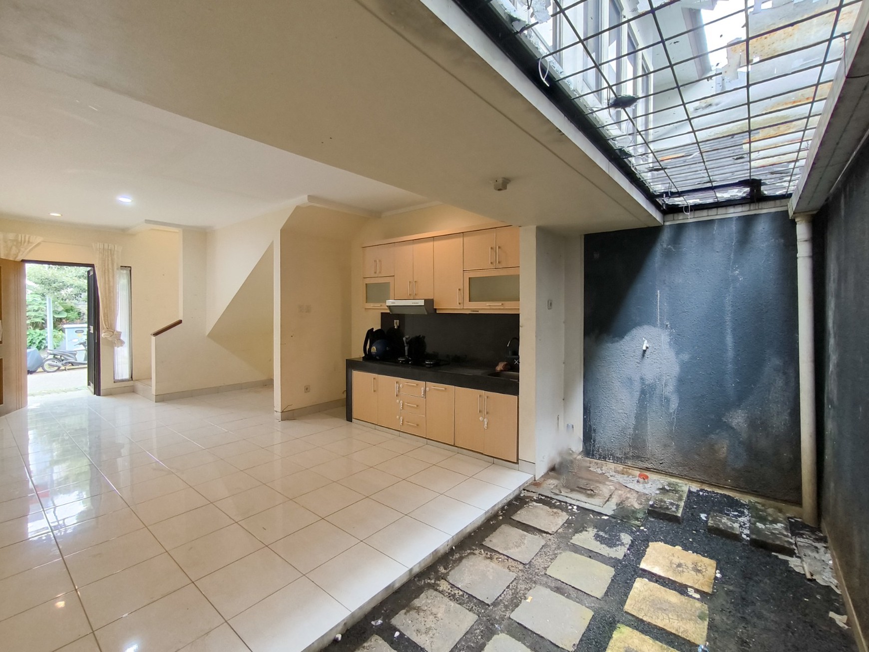 Rumah 2 lantai,dalam cluster di Bintaro Jaya 7