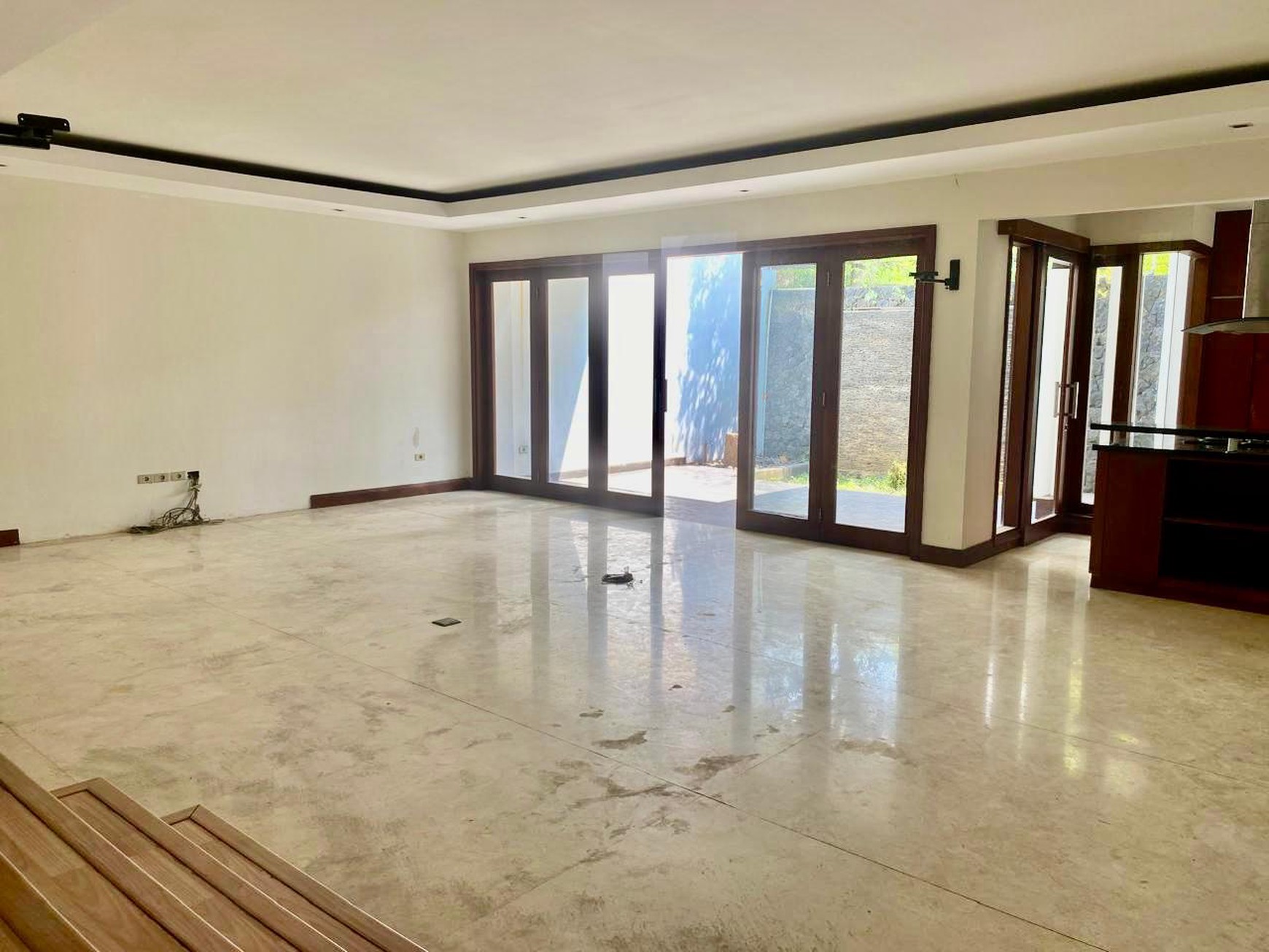 Rumah Bagus Di Jl Cempaka Lestari, Komp Lebak Lestari Indah Lebak Bulus